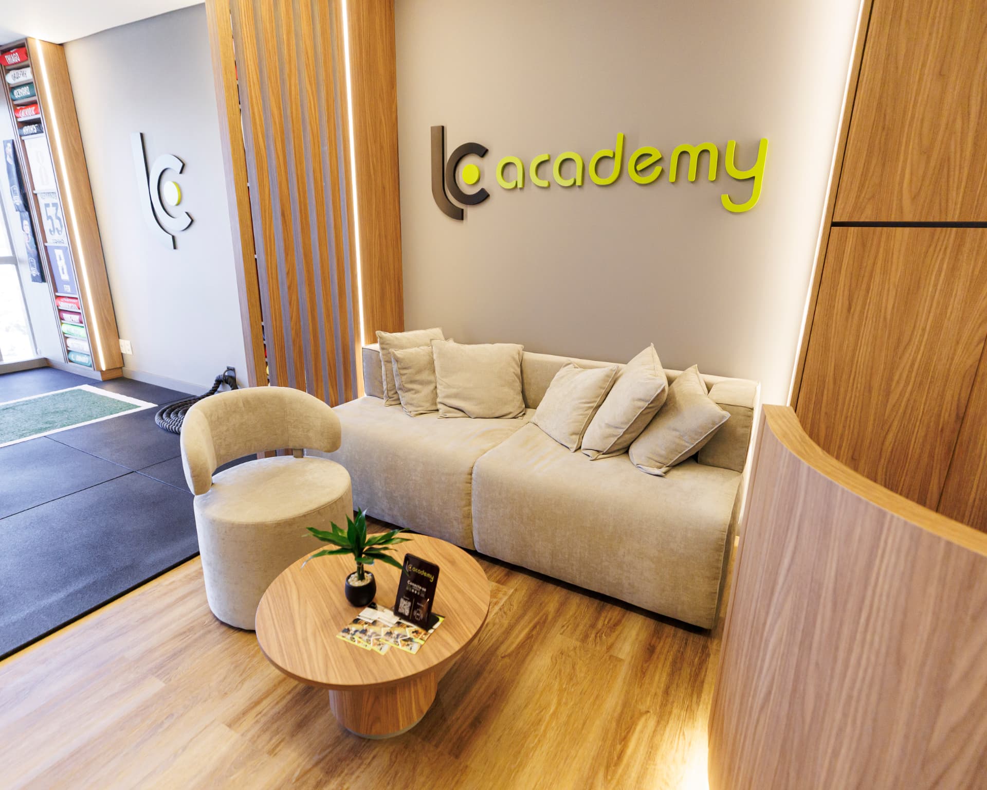 LC Academy — Lounge